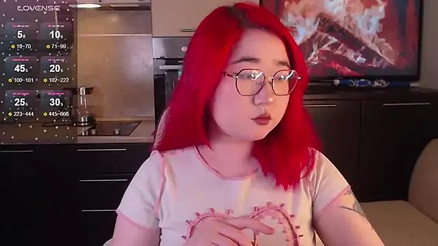 sexy_asian from StripChat is Freechat