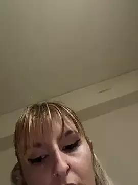 Sexy_Bulgarian_woman from StripChat is Freechat