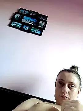 SexyAmanda33 from StripChat is Freechat