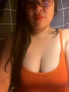 sexybaby_00 from StripChat is Freechat