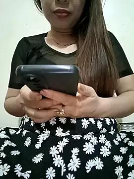 Sexyy_spray webcams show profile image 