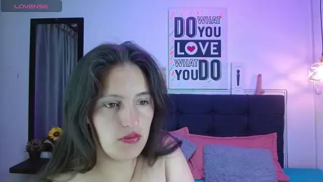 Sharon_10_ from StripChat is Freechat