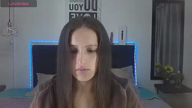 Sharon_10_ from StripChat is Freechat