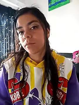 SharonDustLove from StripChat is Freechat