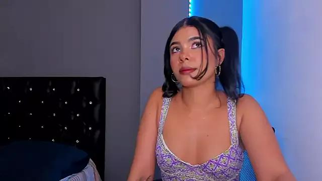 SharonStar13 from StripChat is Freechat