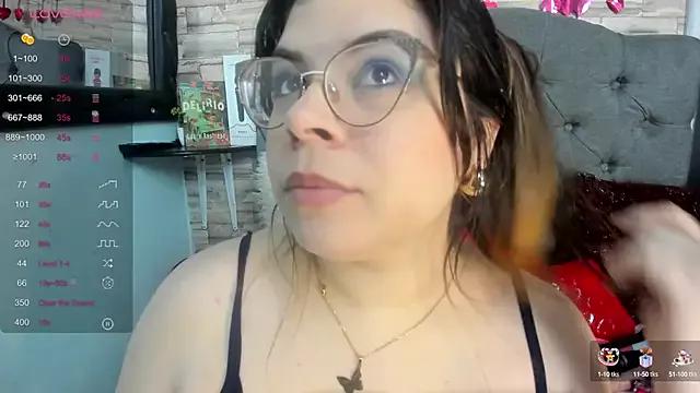 shasha_bloom from StripChat is Freechat