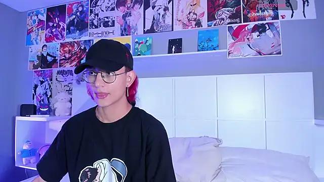 SheepyBoyx from StripChat