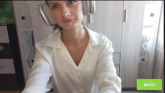 SheilaGate from StripChat is Freechat