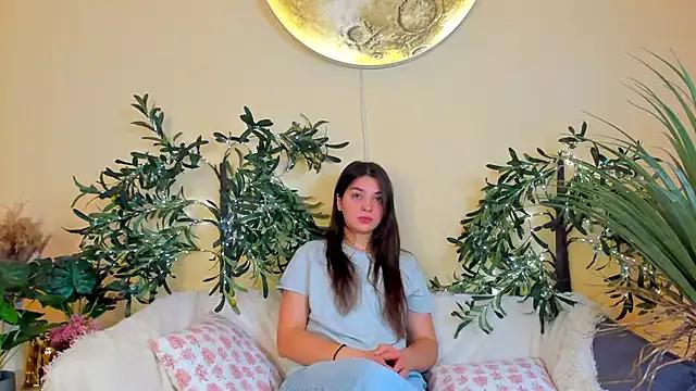 ShereeDahlke from StripChat is Freechat