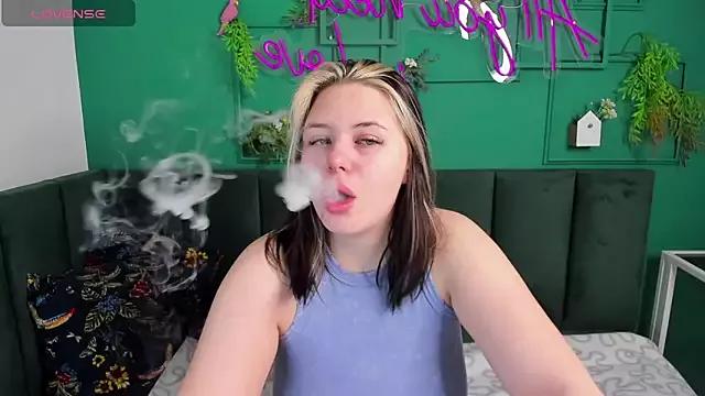 Sherry__cherry from StripChat is Freechat