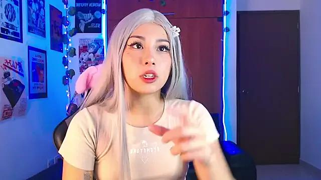 Shisuku_Sophi from StripChat