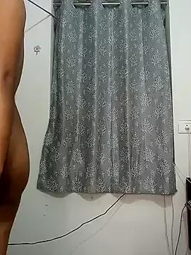 Shrutee12 webcams show profile image 