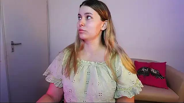 ShyHotNerd from StripChat