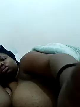 ShySexyBaddiexx from StripChat