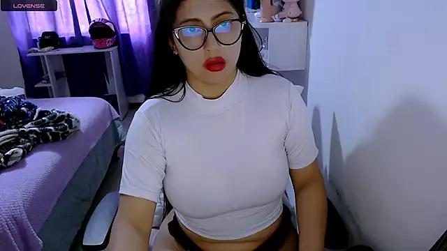 siddhixxx_592 from StripChat