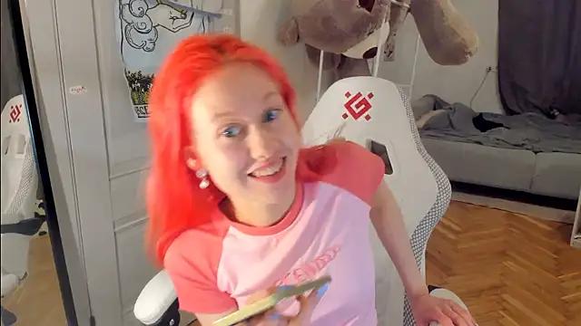 Silly__Milly from StripChat
