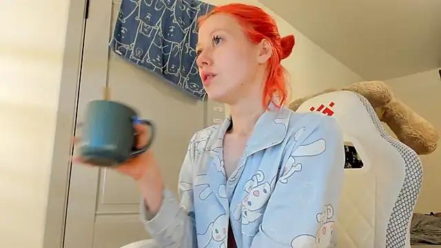 Silly__Milly from StripChat