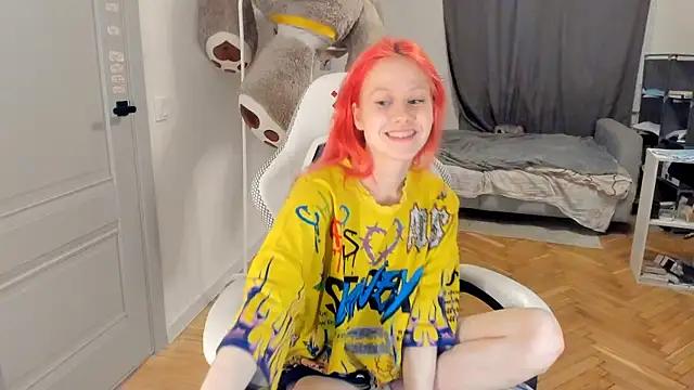 Silly__Milly from StripChat