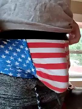 sizableunicorn7 from StripChat is Freechat