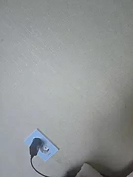 Sklkeee05 webcams show profile image 