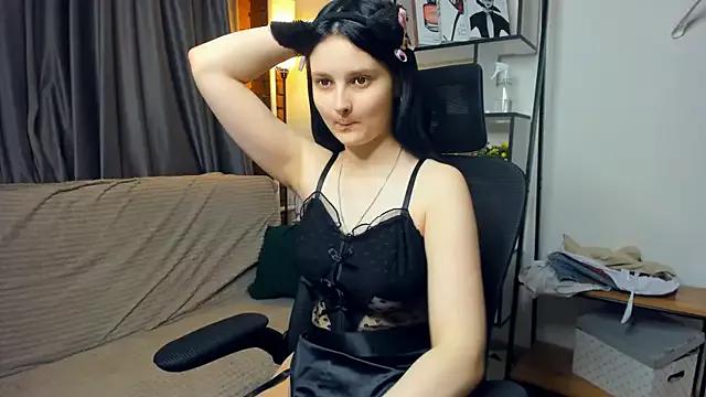 SkyDoll from StripChat is Freechat