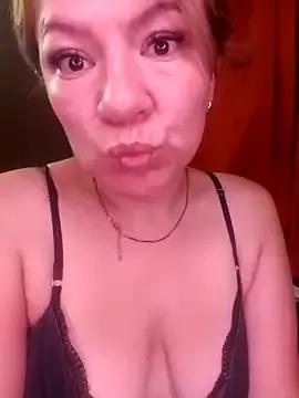 Skylar-Vox- webcams show profile image 