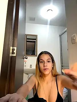 SkyWillow_Oficial webcams show profile image 