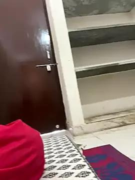 Slim_pussy from StripChat is Freechat