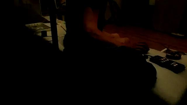 Slutviki69 from StripChat is Freechat