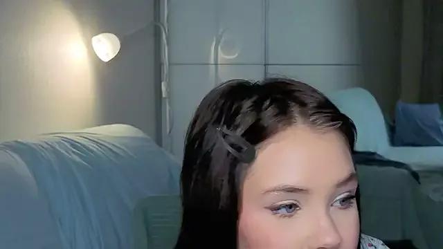 slyshypie from StripChat