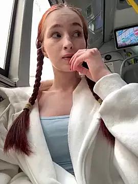 Photos of SnappyHappy from StripChat is Freechat