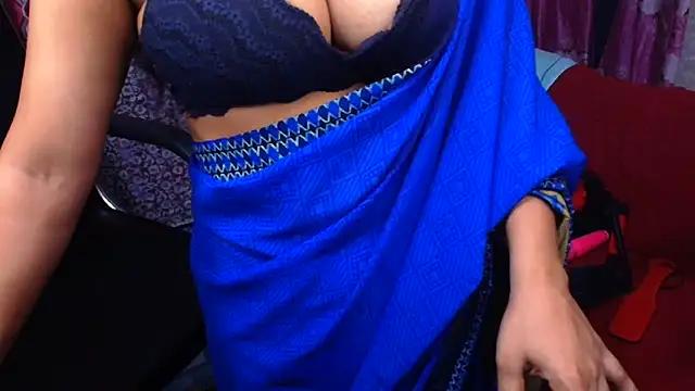 SnoowForYou from StripChat