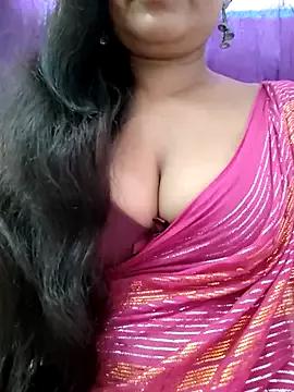 Sofia-ex from StripChat is Freechat