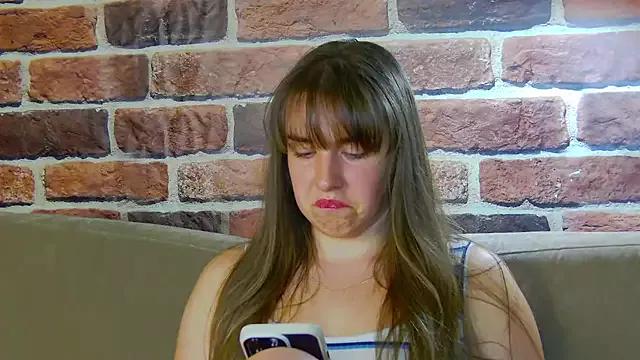 Sofia_Hugs webcams show profile image 