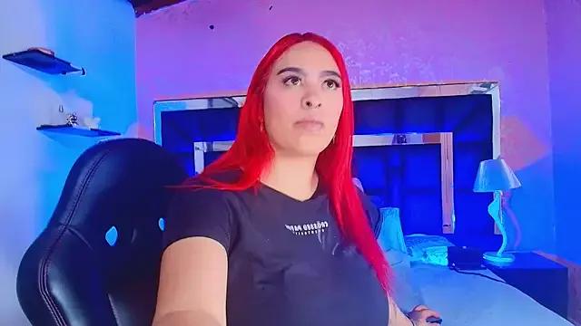 Discover our girls online shows and discover the company of countless livestreamers, with stunning shapes, sex toys and more.