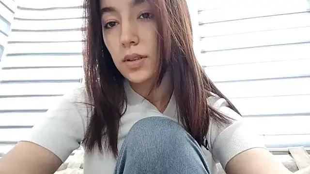 Sofiagreetings from StripChat is Freechat