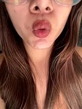 Photos of Sofiyaa_39 from StripChat is Group