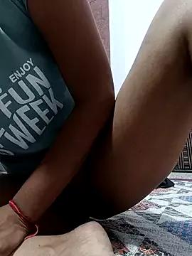 Soniyabhabhiji44 webcams show profile image 