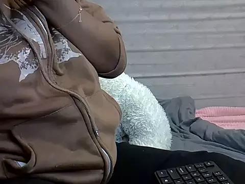 Sonnia_2 from StripChat