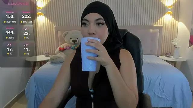 Sooffii_1 from StripChat