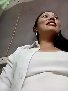 Sophia-pusy from StripChat is Freechat