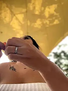 Sophie_Dreamss from StripChat is Freechat