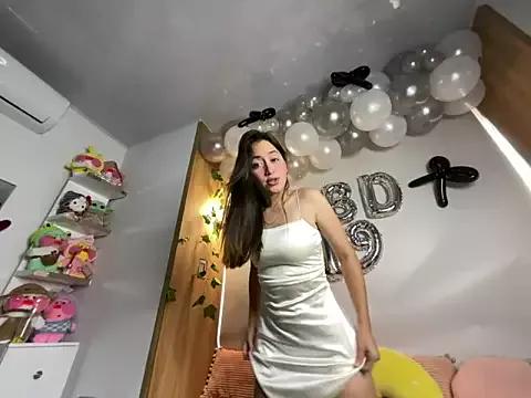 sophie_kimura_ from StripChat is Freechat