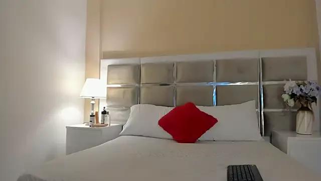 Sophie_Leclair from StripChat is Freechat