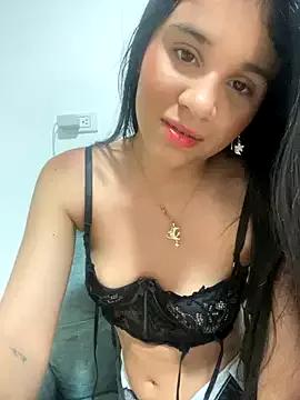 SophieWalker_ from StripChat is Freechat