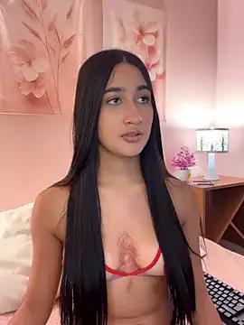 sophigray from StripChat is Freechat