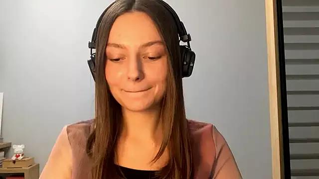 SoulHiperAgne_ from StripChat is Freechat