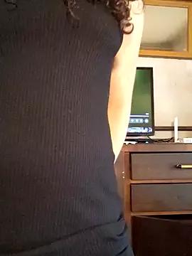 Souphicherry from StripChat is Freechat