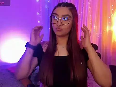 Soyanny_1 webcams show profile image 