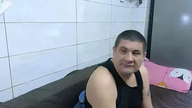 SpartacusDaddy48 from StripChat is Freechat